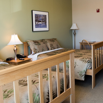 40+ lodging room options